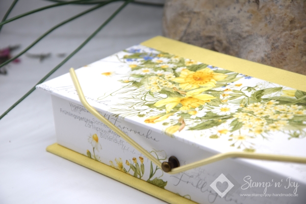 Stifte-Schachtel mit Klappdeckel ca. 21x10x4cm | Frühlingskranz | zitronengelb | Art. Nr. 97040002